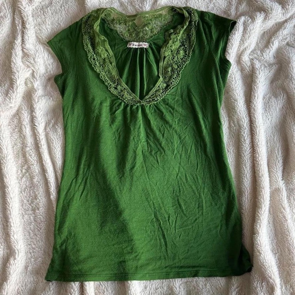 Forever 21 Dark Green Lace-Trim Scoop Neck Top